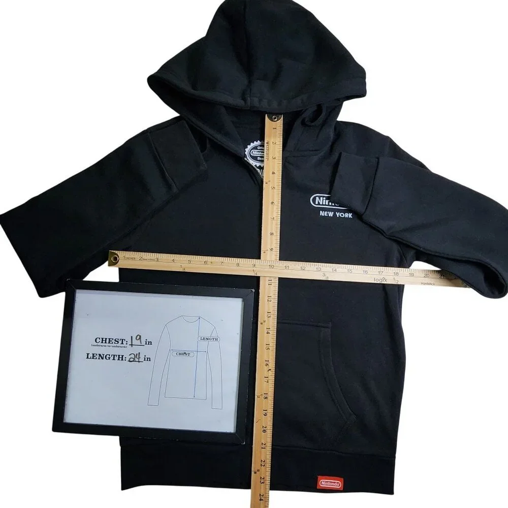 Nintendo New York 1889 Mario Coin OFFICIAL Hooded Sweatshirt Black, Medium - Picture 8 of 10